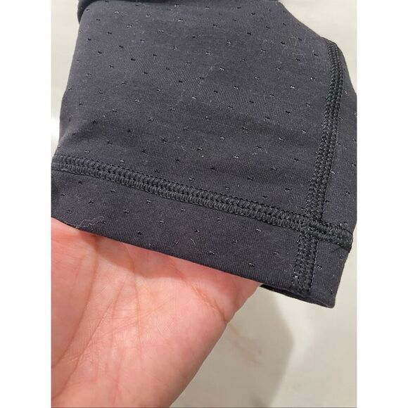 Lululemon Perforated High Waisted Leggings Size 2 - Picture 3 of 6